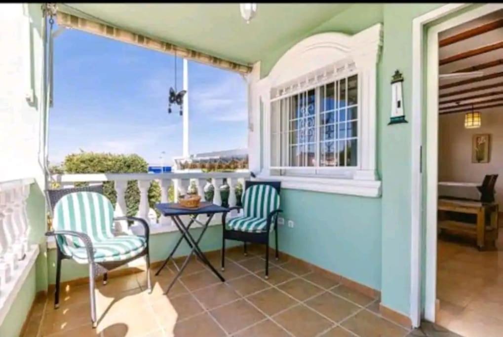 Bungalow Adaptado, Terraza Muy Grande Y Soleada. 格兰阿利坎特 外观 照片